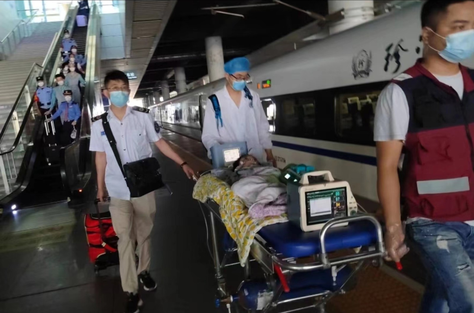 屏山县高铁转运公司